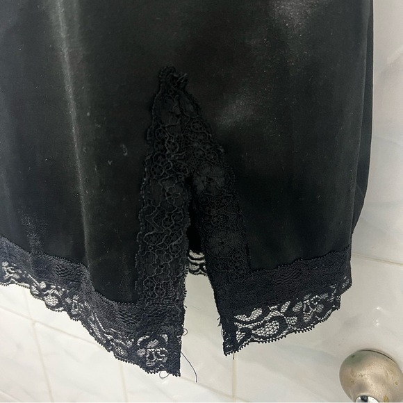 Women’s Lace Trim Satin Mini Slip Dress L Whimsigoth Fairy Grunge Witchy Vamp - Picture 4 of 12